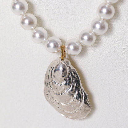 Large Oyster Necklace with Freshwater Pearl